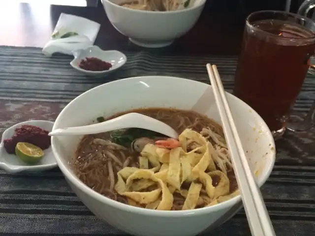 Laksa Sarawak Haji Noh Food Photo 9