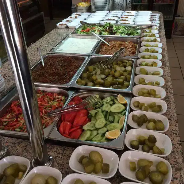 Tarihi Inegol Koftecisi Nevzat Usta'nin yemek ve ambiyans fotoğrafları 49
