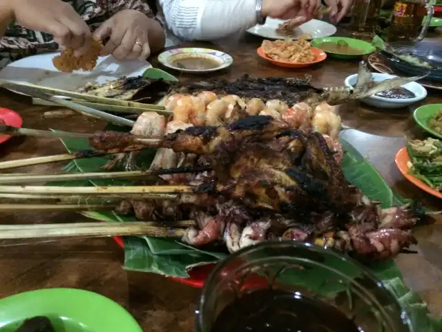 Gambar Makanan Rumah Makan Ibu Entin 11