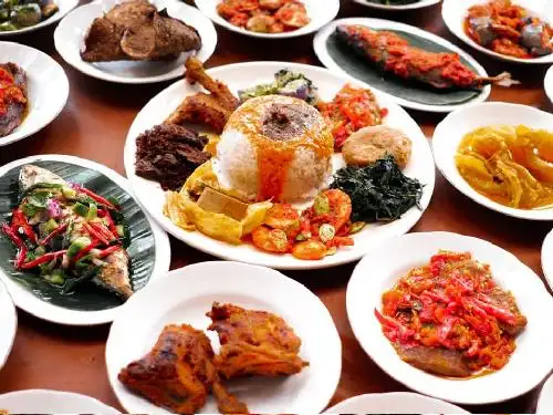 Nasi Padang Karunia Jaya, Pluit