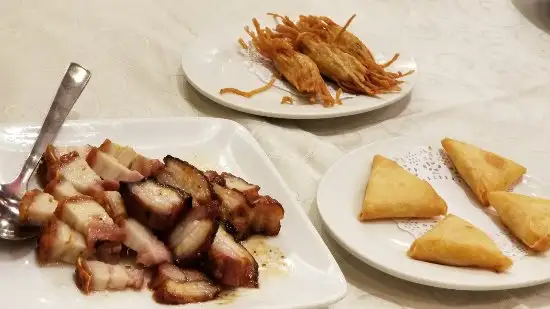 Zhonghua Gourmet Restaurant