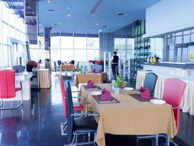 The Edge Restaurant