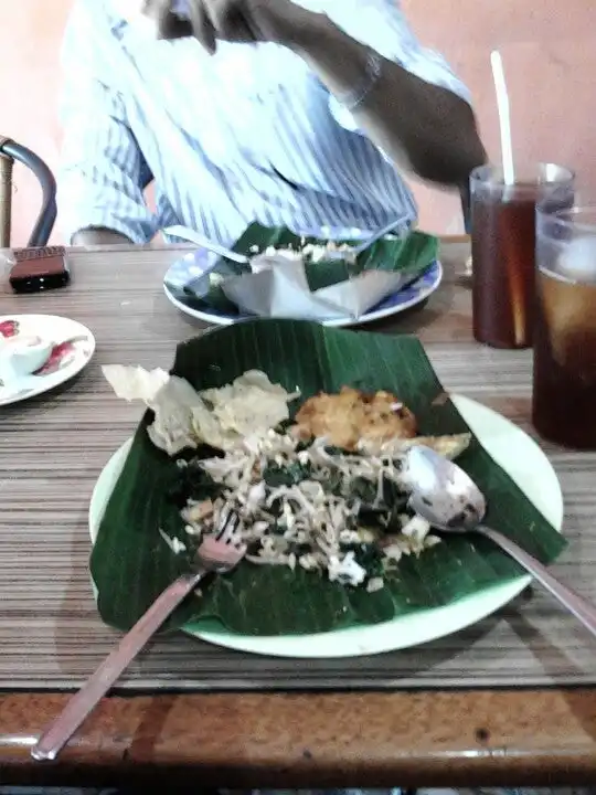 Gambar Makanan Pecel Pincuk Suroboyo 7