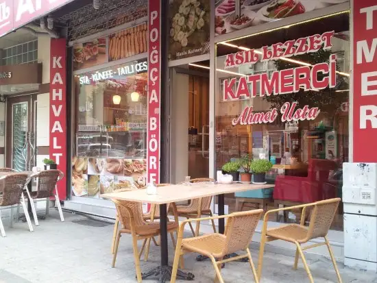 Katmerci Ahmet Usta'nin yemek ve ambiyans fotoğrafları 1