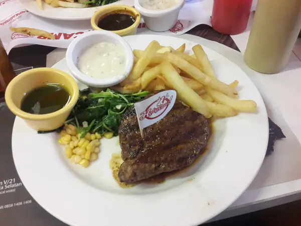 Gambar Makanan Holycow!STEAKHOUSEbyChefAfit 13