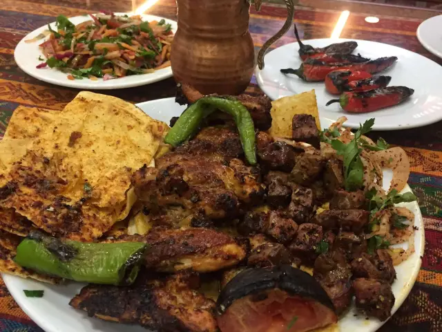 01 Adana Kebapçısı'nin yemek ve ambiyans fotoğrafları 1