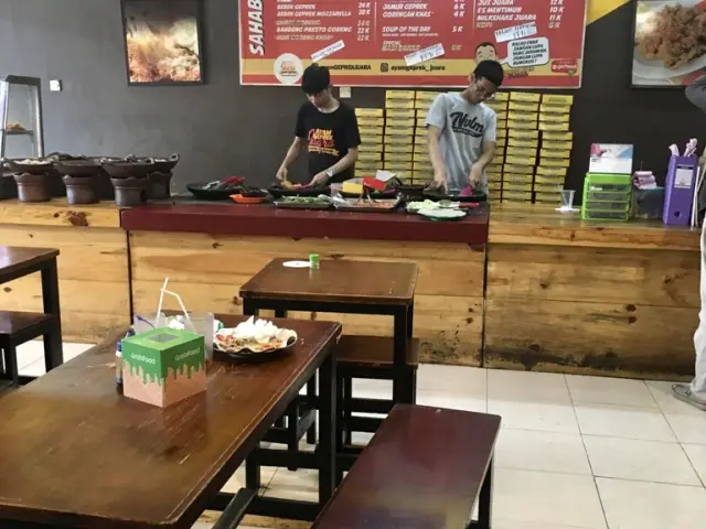 Gambar Makanan Ayam Geprek Juara Sambel Korek 7