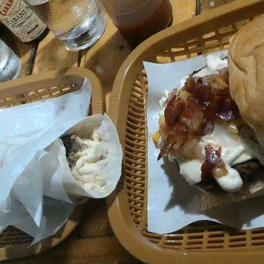 Spinners Burger Food Photo 19