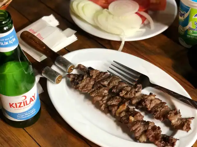 Öz Erzurum Çağ Kebabı'nin yemek ve ambiyans fotoğrafları 1