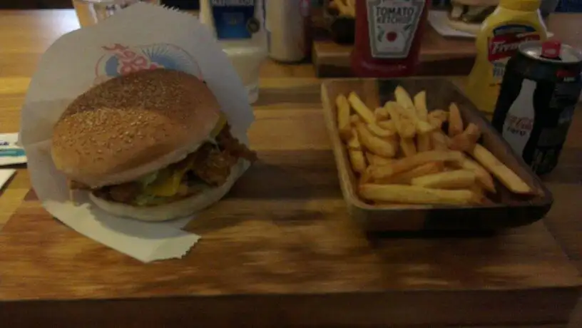 Burger Stop'nin yemek ve ambiyans fotoğrafları 21
