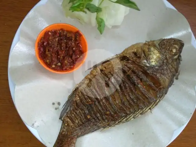 Gambar Makanan Bebek Mercon Surabaya, Kuta 17