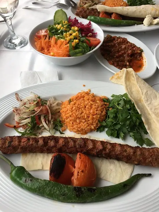 Ziya Şark Sofrası'nin yemek ve ambiyans fotoğrafları 2