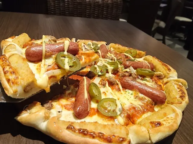 Gambar Makanan Pizza Hut 2