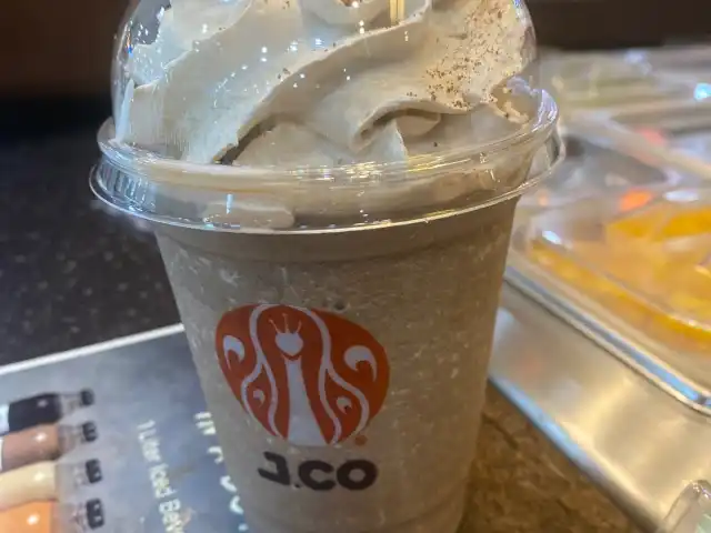 J.Co Donuts & Coffee Food Photo 5