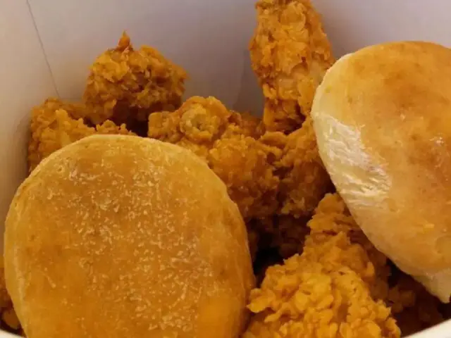 KFC'nin yemek ve ambiyans fotoğrafları 21
