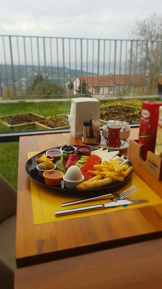 Üsküdar Park Cafe & Restaurant'nin yemek ve ambiyans fotoğrafları 5