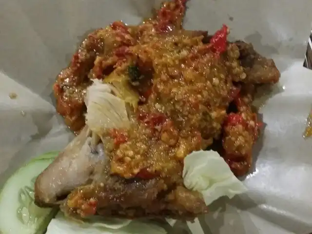 Ayam Gepuk Pak Gembus Food Photo 16