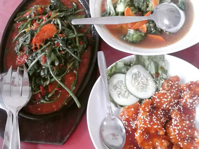 Gambar Makanan Rumah Makan Chinese Lezat Medan 16