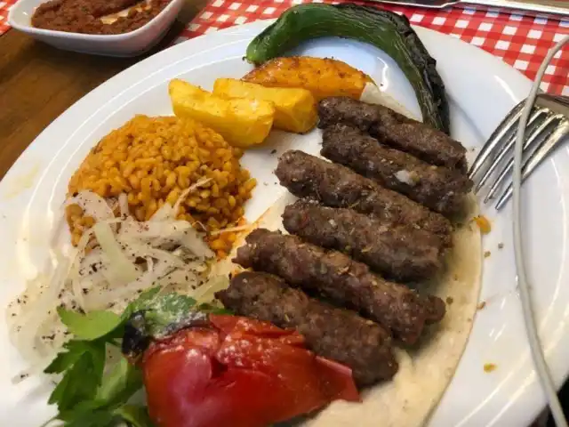 Nedim Usta Cağ Kebabı Şiş Kebap Baklava'nin yemek ve ambiyans fotoğrafları 22