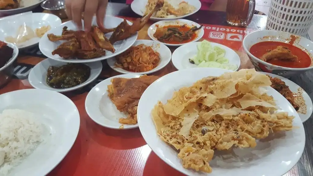 Rumah Makan Gumarang Baru