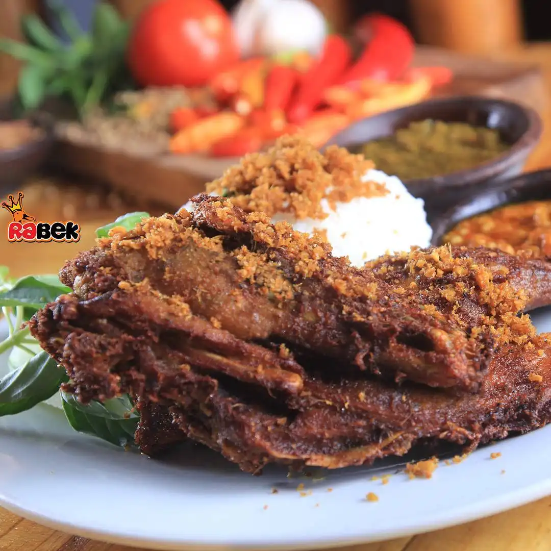 Bebek Rempah Asli Madura Rabek