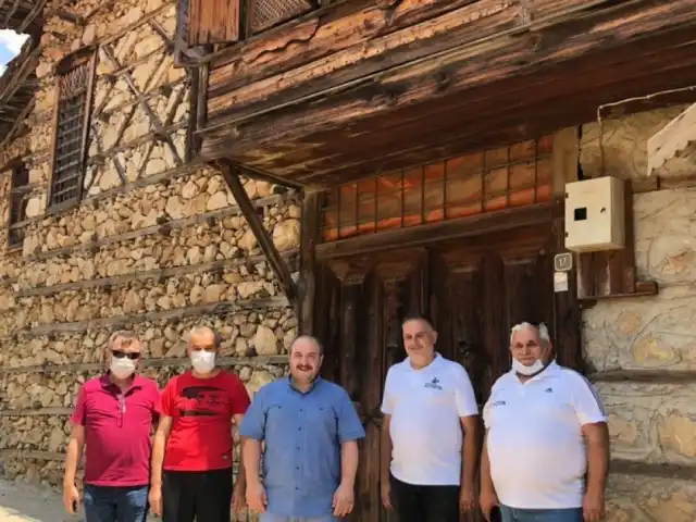 Berberoğlu House Ormana Active'nin yemek ve ambiyans fotoğrafları 18