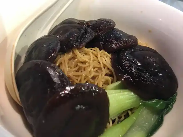 HK Boy Cart Noodles Food Photo 8