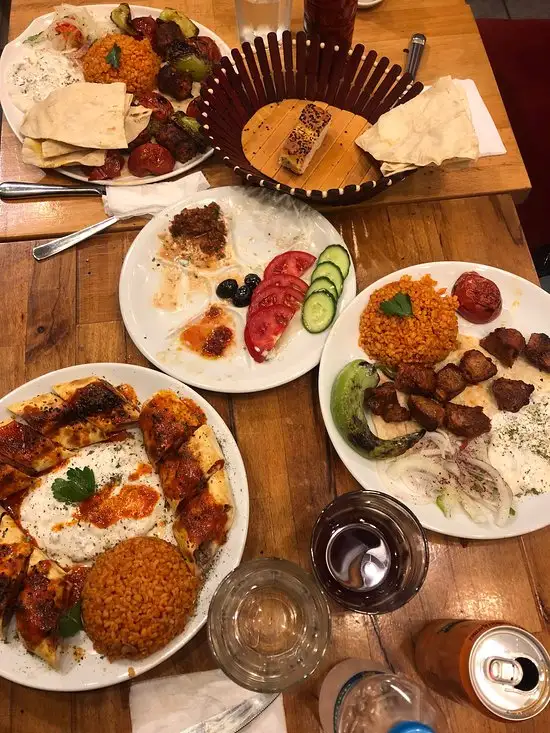 TurguT Kebab Restaurant'nin yemek ve ambiyans fotoğrafları 75