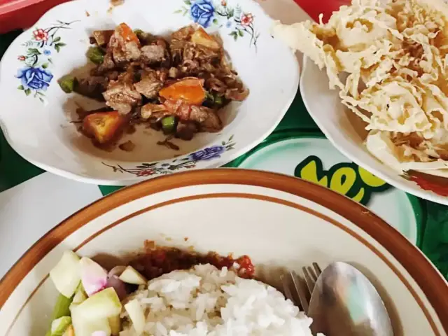 Gambar Makanan Soto Betawi Djimat 12