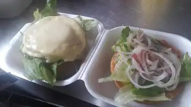 Siti Corner's Air Goncang & Burger