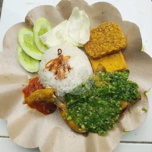 Gambar Makanan AYAM  PENYET SAMBEL IJ0 CAKOY 5