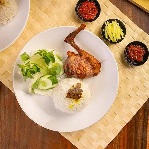 Gambar Makanan Duckmee By WPU at Everplate Belleza, Kebayoran Lama 18