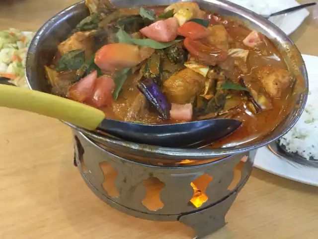 Ratha Raub Curry Chicken (Goh Tong Jaya) Food Photo 15