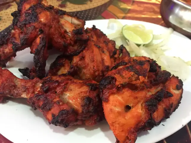 Gambar Makanan Gujari Restaurant 18