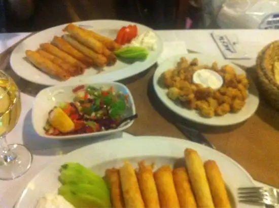 Delta Hotel İstanbul Restaurant'nin yemek ve ambiyans fotoğrafları 3