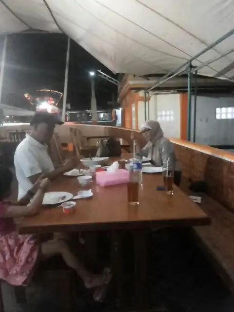 Gambar Makanan Istana Laut Restaurant (Pasir Padi Beach), Pangkal Pinang, Bangka-Belitung 15