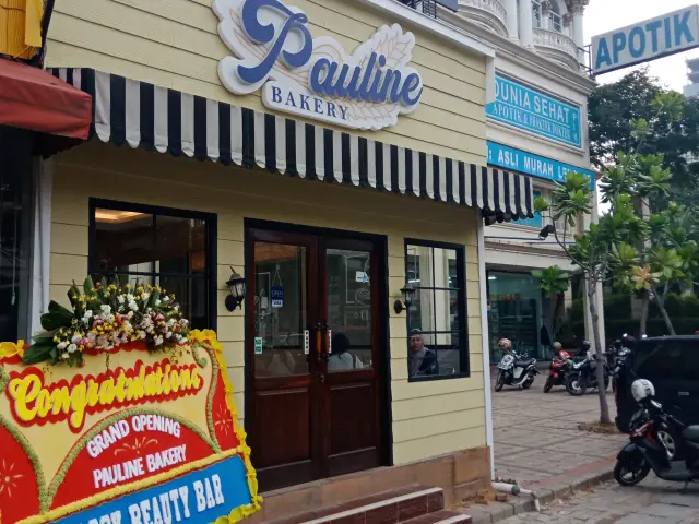 Gambar Makanan Pauline Bakery 13