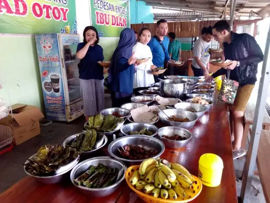 Gambar Makanan Nasi Jamblang Ibad Otoy 20