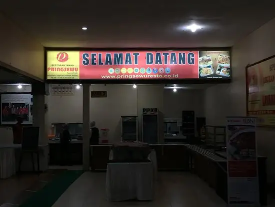 Gambar Makanan RM Taman Pringsewu Sumpiuh 7