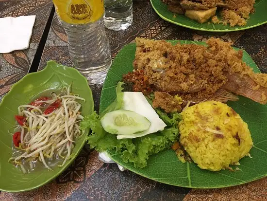 Gambar Makanan Ayam Kremes Kraton 5