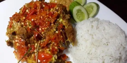 Ayam Geprek, Nasi Ulam Bu Nyai, Bungur