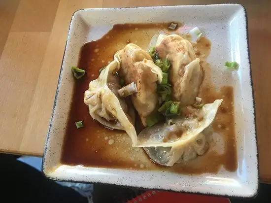 Sugoi Sushi Express'nin yemek ve ambiyans fotoğrafları 17