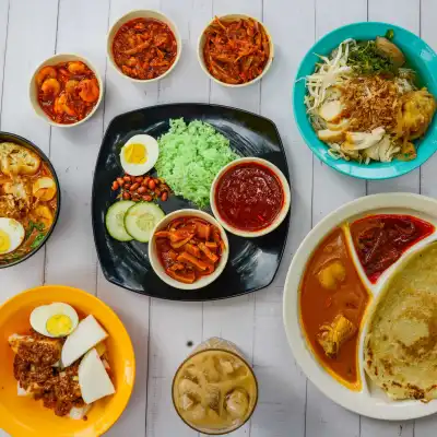 Nasi Lemak Hijau Sinar Suria