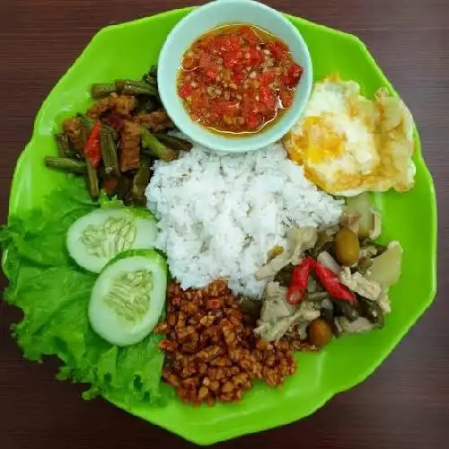 Gambar Makanan AYAM / BEBEK RICA - RICA EMAK EROTS 10