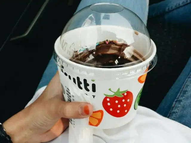 Tutti Frutti Food Photo 12