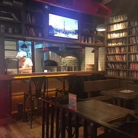 Varuna Gezgin Cafe - Istanbul'nin yemek ve ambiyans fotoğrafları 40
