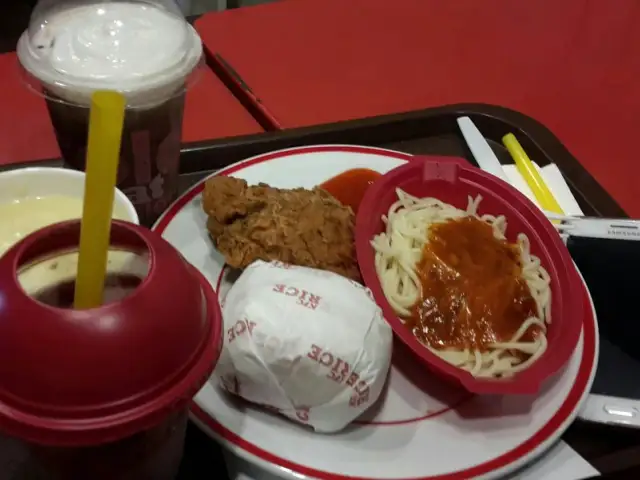 Gambar Makanan KFC Ahmad Yani 8