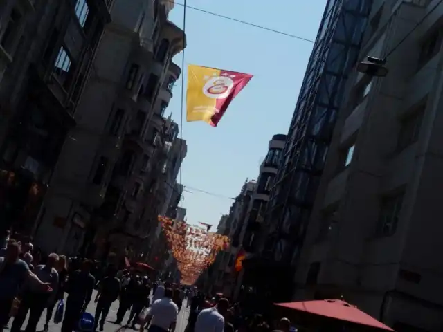 Beyoğlu Taksim'nin yemek ve ambiyans fotoğrafları 16