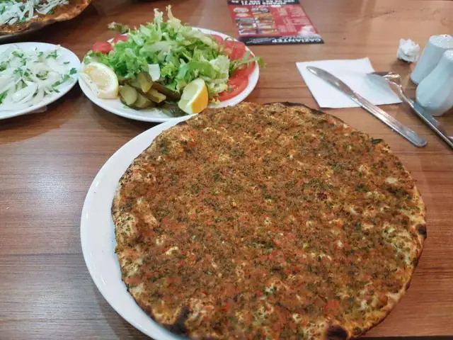 Gaziantep Lahmacun Döner & Pide Salonu'nin yemek ve ambiyans fotoğrafları 15