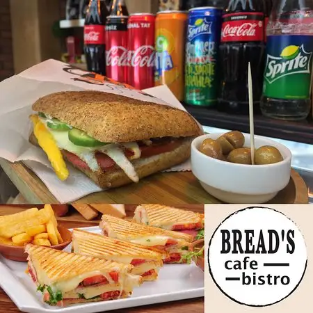Bread's Cafe & Bistro'nin yemek ve ambiyans fotoğrafları 21